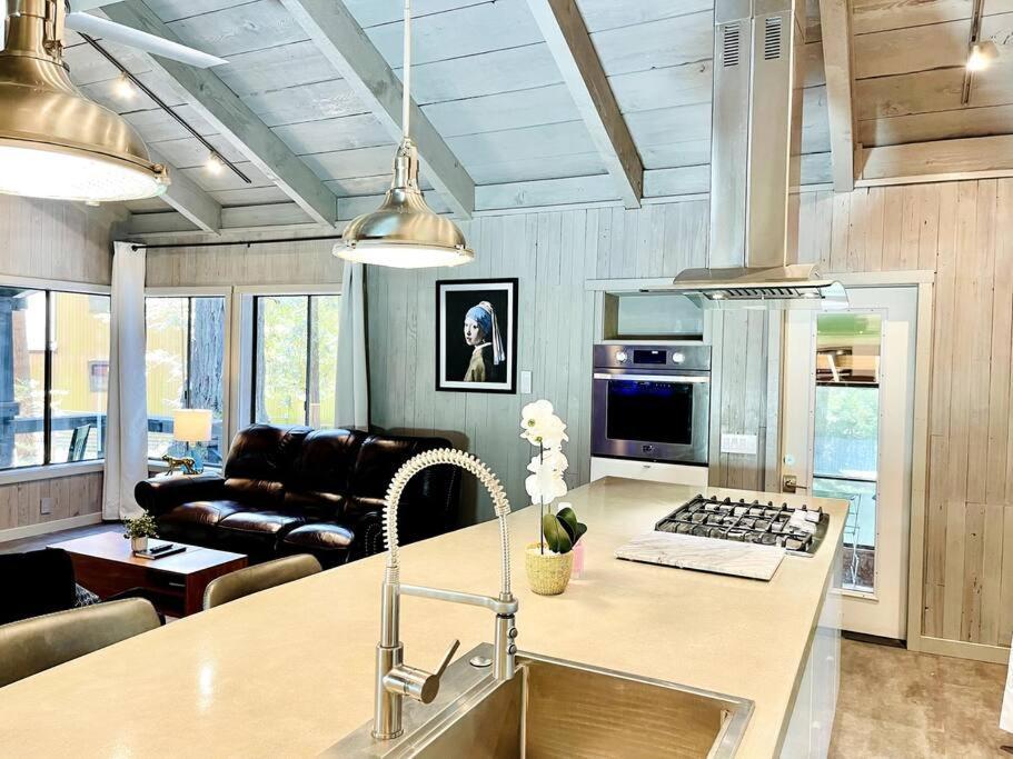 Villa Modern House W. Fast Internet In 1 Acre Land Occidental Esterno foto